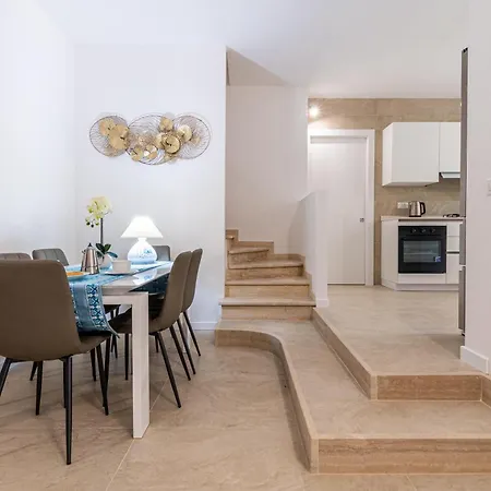 Villa Beachfront Marina Santa Margherita di Pula