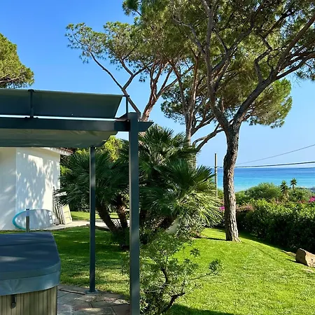 Villa Beachfront Marina Santa Margherita di Pula