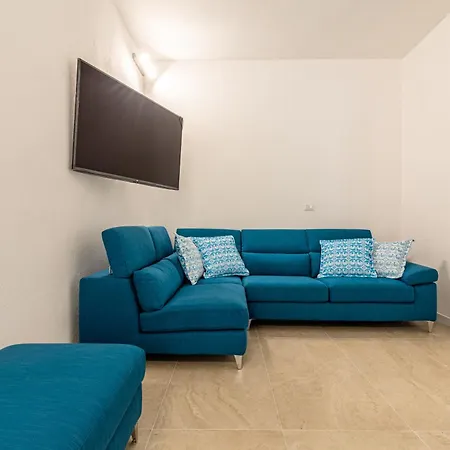 Villa Beachfront Marina Santa Margherita di Pula