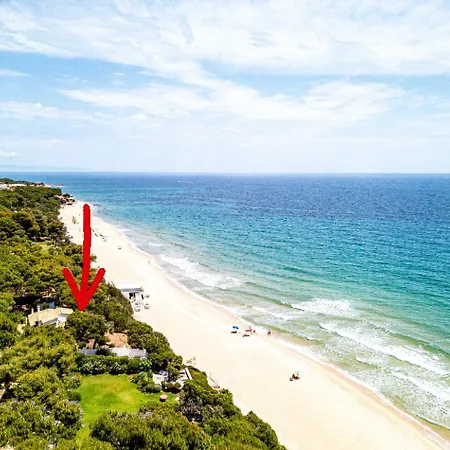 Villa Beachfront Marina