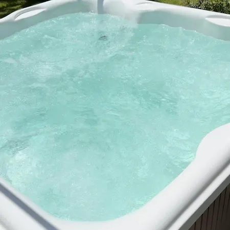 Villa Beachfront Marina