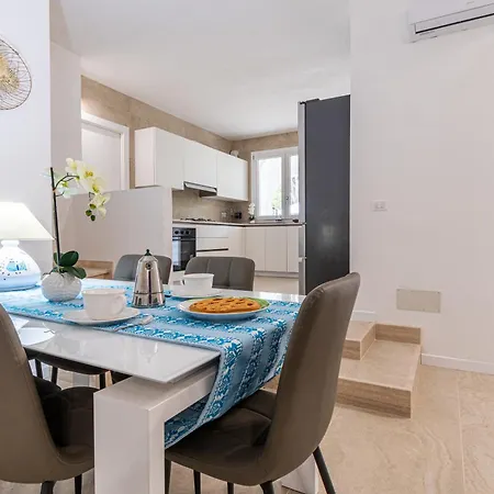 וילה Beachfront Marina
