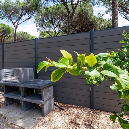 Villa Beachfront Marina