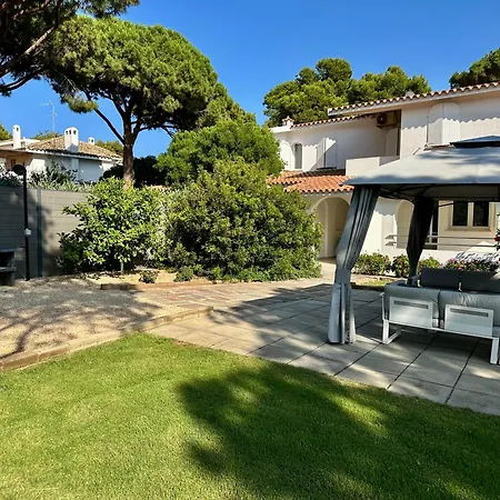 Villa Beachfront Marina